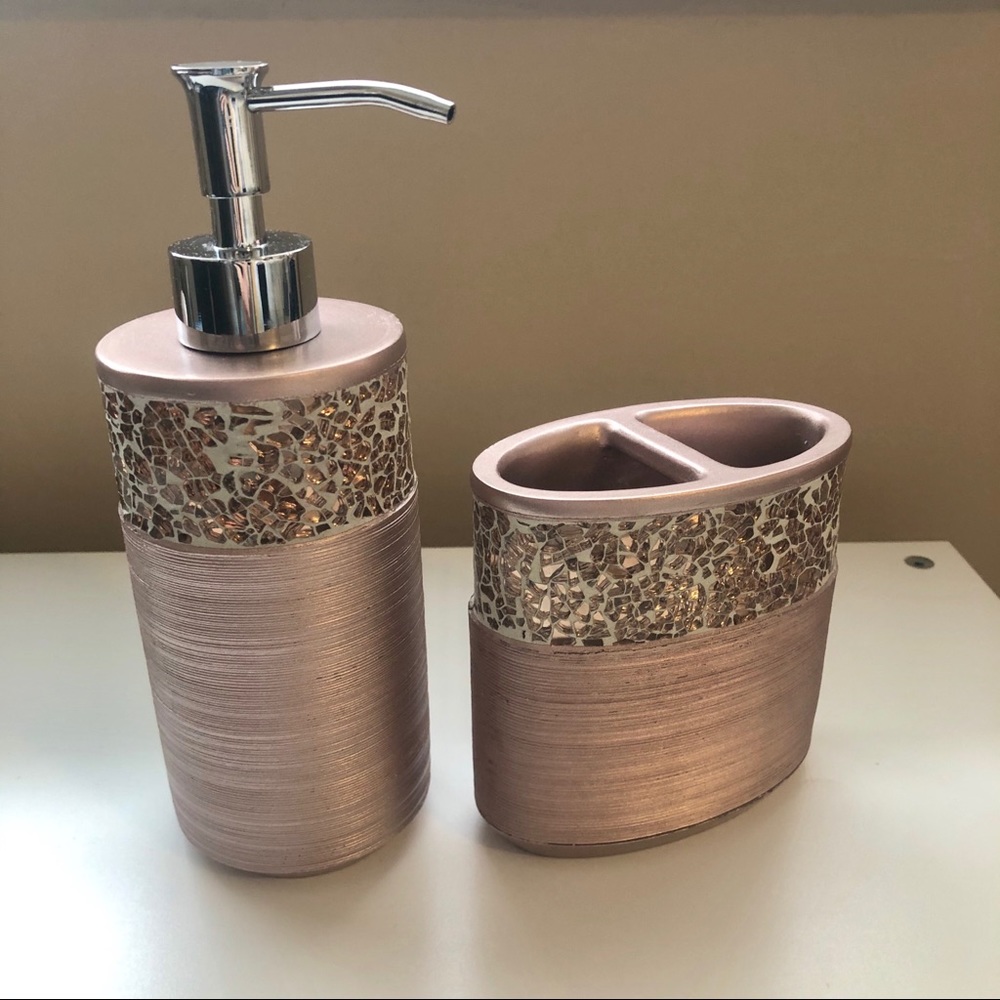 Caro Home Mosaic Bathroom Accessory Set
